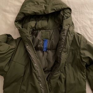 Kit and Ace - heavy down jacket - Medium - Olive